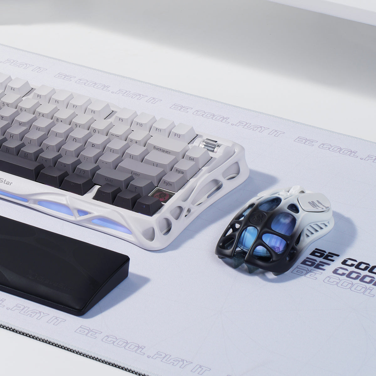 GravaStar Pro Gaming Set - Gradient White